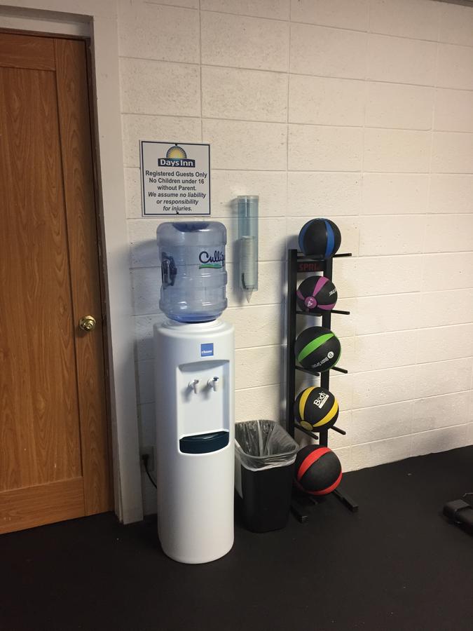 Days Inn By Wyndham West Allis/Milwaukee - thumb 2