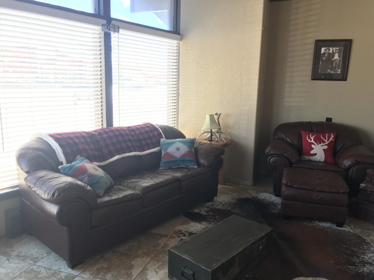 Country West Motel Of Rock Springs - thumb 18