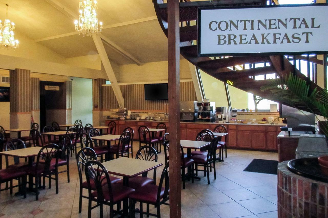 Clarion Hotel Rock Springs - thumb 19