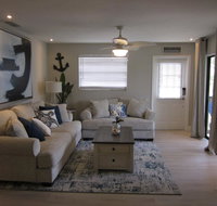 3 Anchorage Retreats - Accommodation Denver