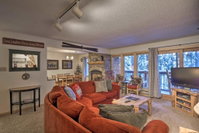 'Snowdogs' Large Cozy Condo Steps to Breck Lifts Accommodation Denver