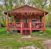 'Wintersong' Buena Vista Cabin with Deck Close to DT - Accommodation Denver