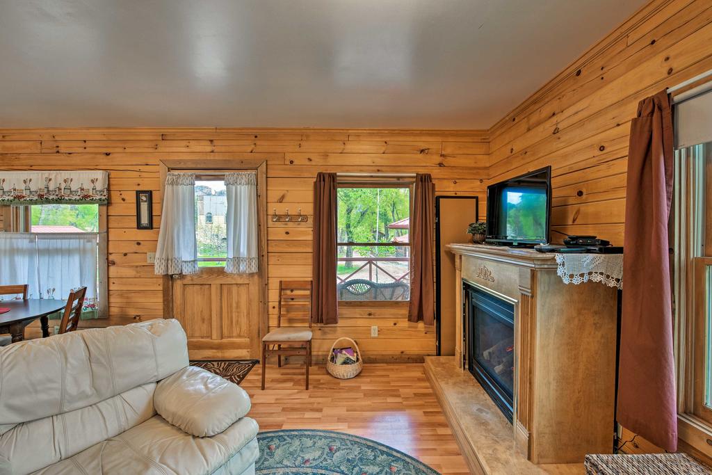 'Wintersong' Buena Vista Cabin With Deck Close To DT! - thumb 3