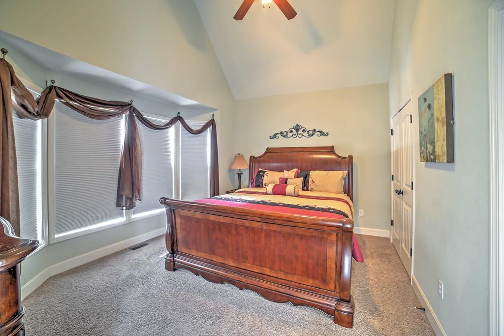 'Woodland Haven' Branson Area House With Rec Room! - thumb 3