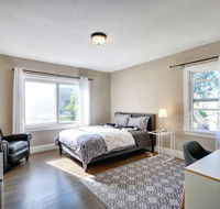 R2P Bay BnB Private Queen Room TV Wifi More - Accommodation Denver