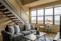 1 BR Apt Near Convention Center by Frontdesk Accommodation Denver