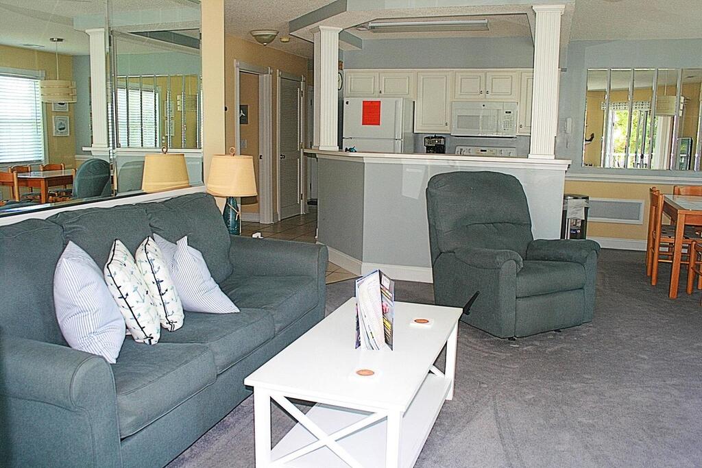 1107 Villa - thumb 1