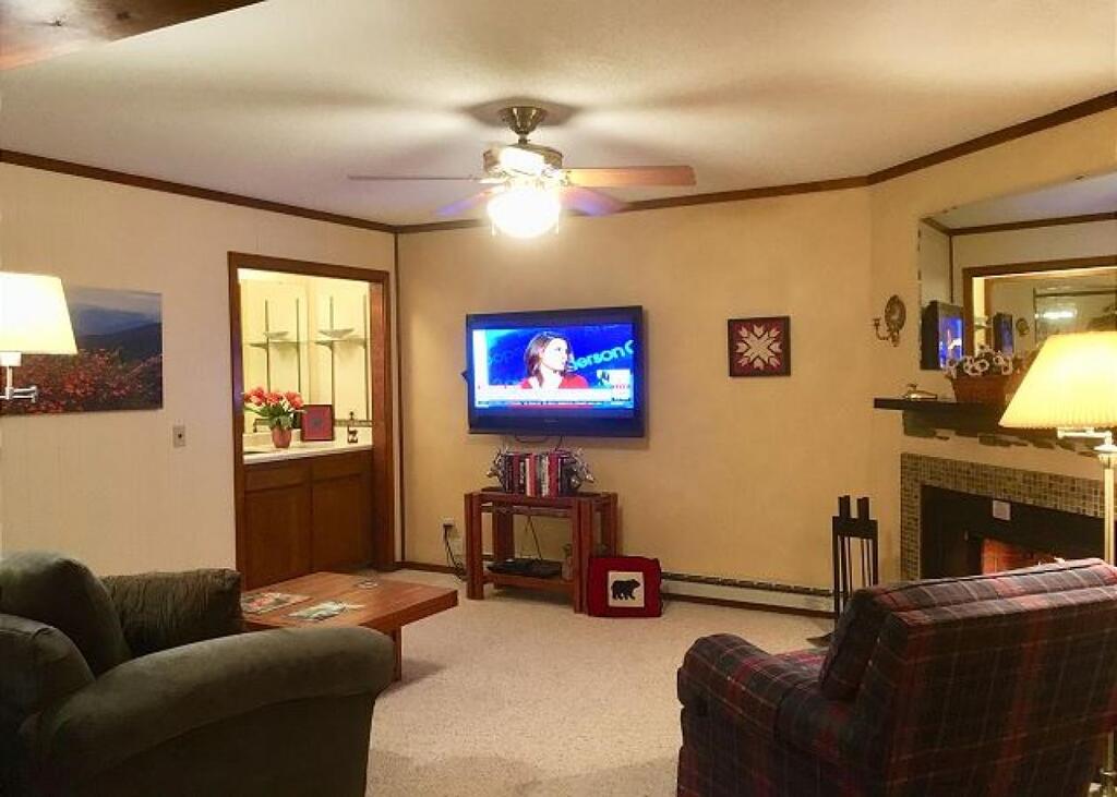 2107 - Silver 2 Bdrm - 1000 SF Sleeps 6 - thumb 0