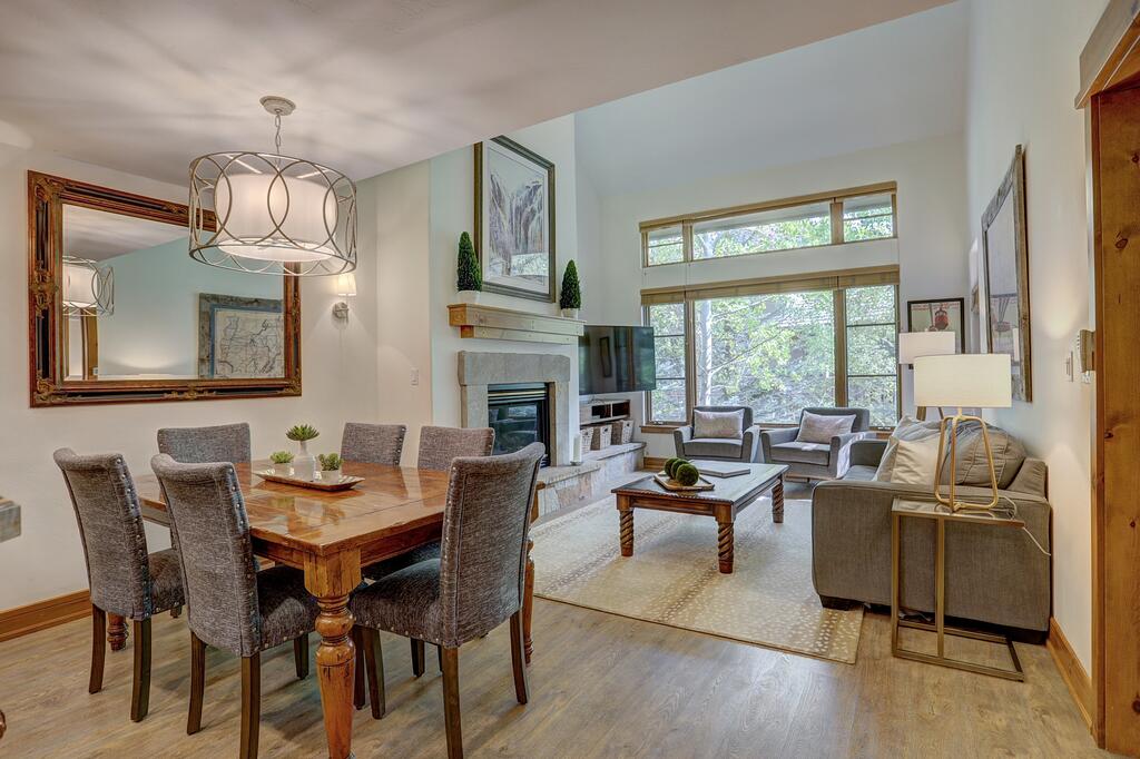 2Br- Beautiful Ski Retreat In Arrowhead Village Condo - thumb 0