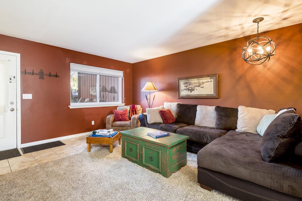 3473 Sunburst Ct Condo - thumb 1