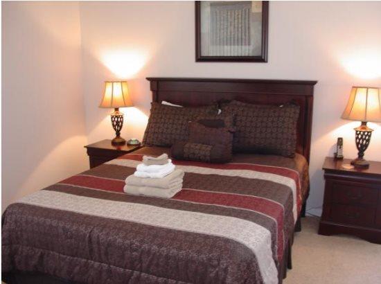 4 Bedroom Pool Home With Games Room In Gated Community - thumb 2