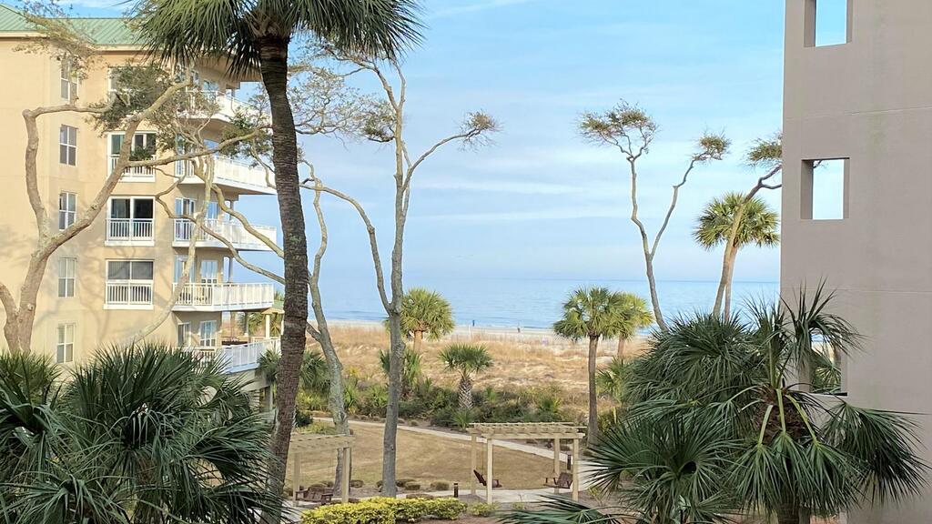 4203 Windsor Ct N - thumb 1