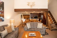 82 Ridgepoint Townhomes Accommodation Denver