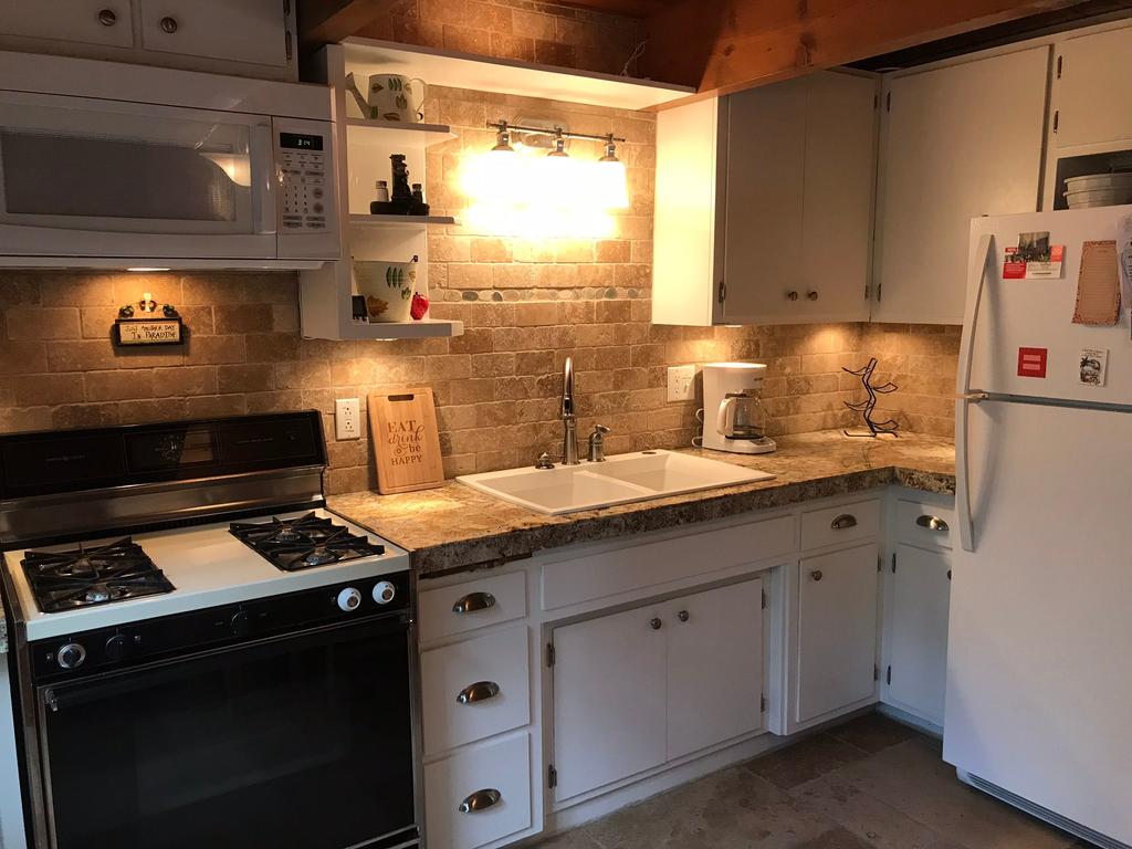 A Beary Happy Cabin - thumb 3