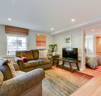 Aesthetically Elegant Downstairs Unit in Oakland apts - Accommodation Denver