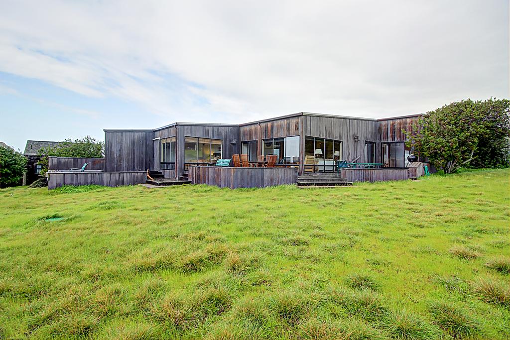 Aloha House - thumb 2