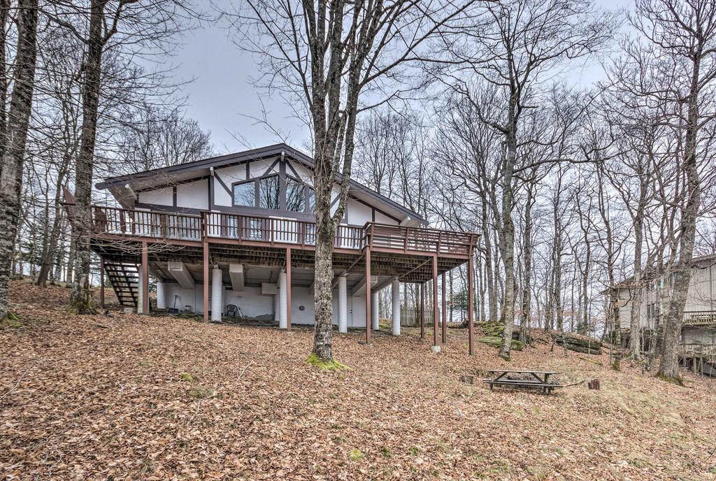 Beech Mountain Home With Deck - 3 Mins To Skiing - thumb 1