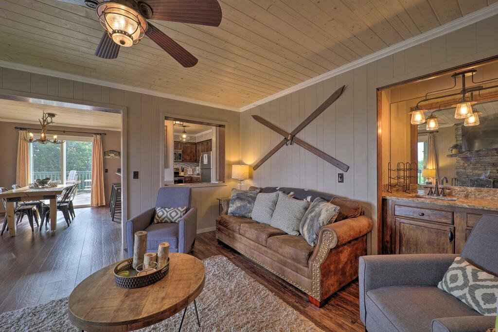 Beech Mountain Resort Condo - 5 Mins To Skiing! - thumb 3