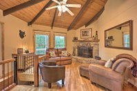Beech Mountain Retreat with 2 Decks  MTN View Accommodation Denver