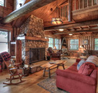 Breakwater Lodge by Morton & Furbish - Accommodation Denver