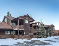 Buffalo Ponds 314G by Book by Owner Accommodation Denver