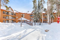 Buffalo Village BB207 Accommodation Denver