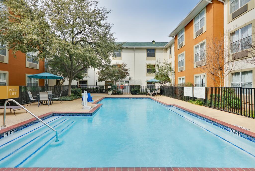 Candlewood Suites Dallas Market Center-Love Field - thumb 2