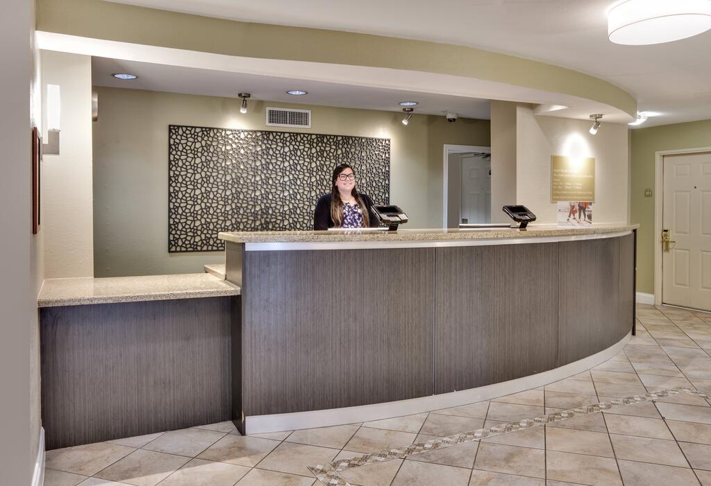 Candlewood Suites Dallas Market Center-Love Field - thumb 3