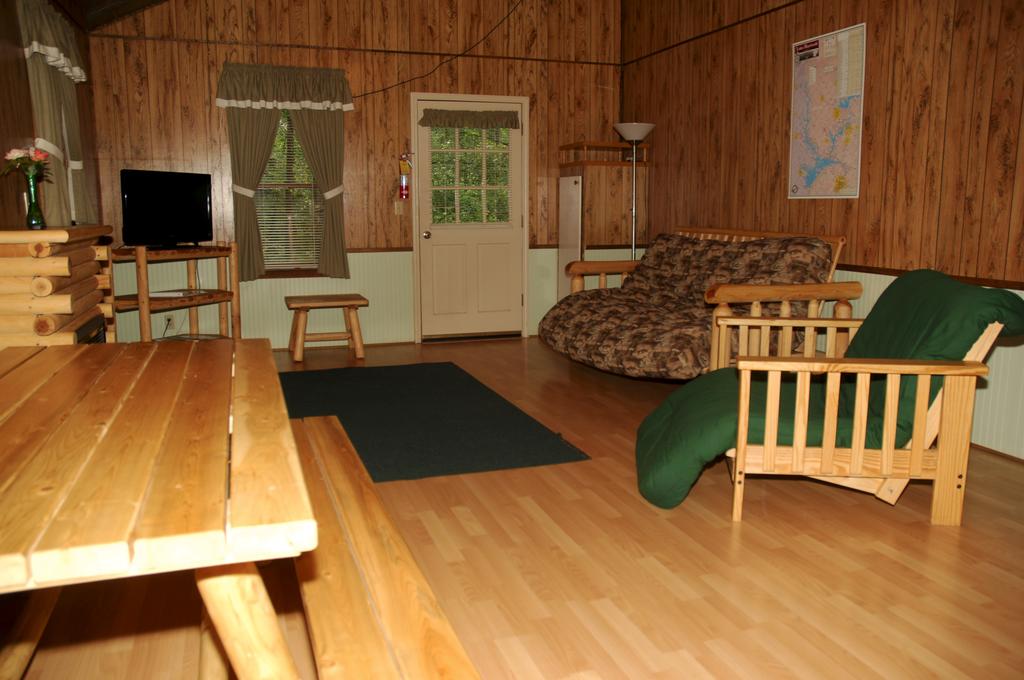 Carolina Landing Camping Resort Deluxe Cabin 3 - thumb 1