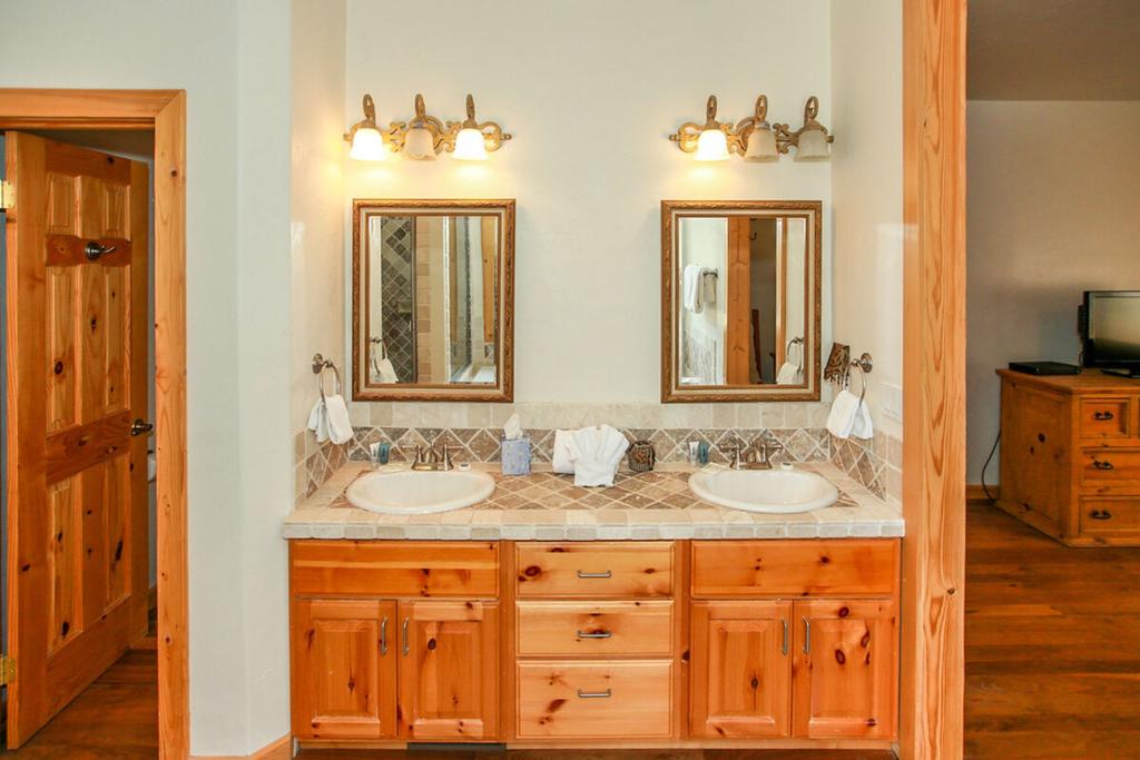 Castle Glen Chalet-1845 By Big Bear Vacations - thumb 1