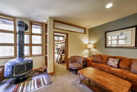 Central Frisco - Creekside Condo with Hot Tub Access Accommodation Denver