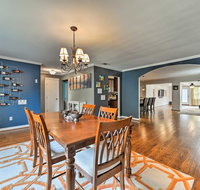 Central Houston Home with Patio - Ideal for Families! - Accommodation Denver