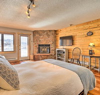 Charming Resort-Style Retreat 2mi to Granby Ranch - Accommodation Denver