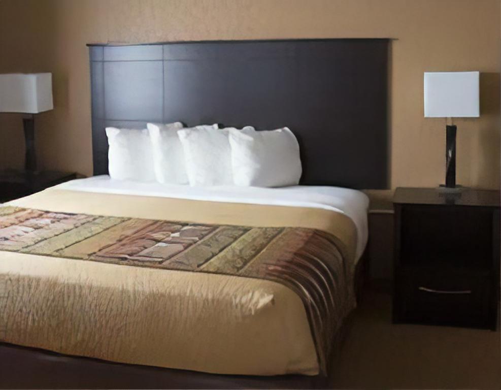 Chieftain Conference Center - thumb 2