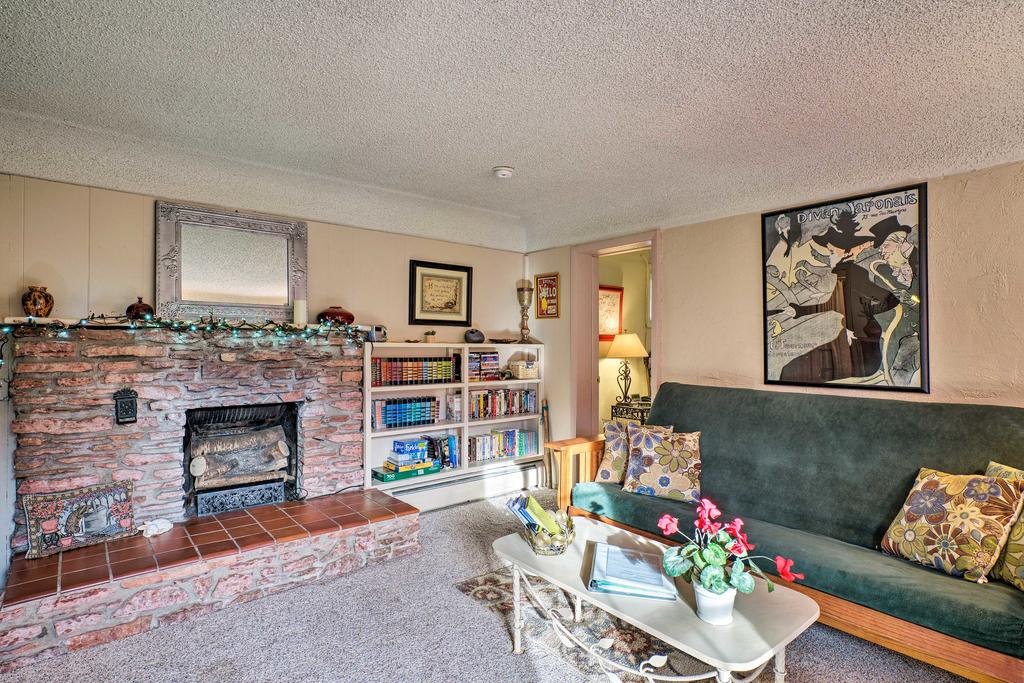 Colorful Bungalow By Pikes Peak And Garden Of The Gods - thumb 1