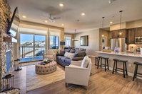 Condo with View 1 Block to Main St 4 Mi to Ski Accommodation Denver