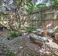 Cozy Houston Home with Yard Near Downtown Attractions - Accommodation Denver
