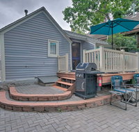 Creekside Home with Patio Walk to Manitou Incline - Accommodation Denver