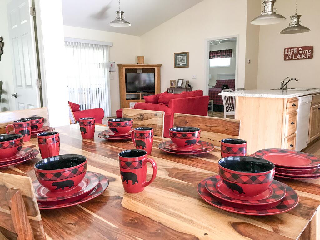 Curt's Cabin At Lake Junaluska - thumb 3