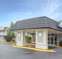 Days Inn by Wyndham Titusville Kennedy Space Center - Accommodation Denver