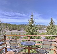 Deerfield Studio with Panoramic Black Hills Views - Accommodation Denver