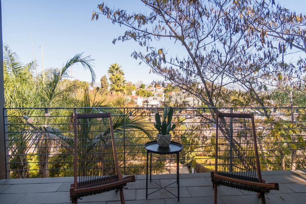 Detached 3BR Silverlake Home - Huge Private Yard - thumb 2