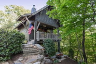 Dogwood Treehouse Accommodation Denver