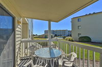 Emerald Isle Resort-Style Condo - Walk to Beaches Accommodation Denver
