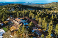 Enjoy Seclusion and Serenity at The RETREAT Accommodation Denver