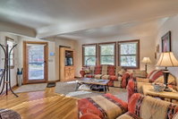 Family Home w/Yard  1 Mi to Colorado College Accommodation Denver