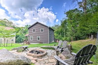 Family-Friendly Beech Mountain Cabin with Fire Pit Accommodation Denver