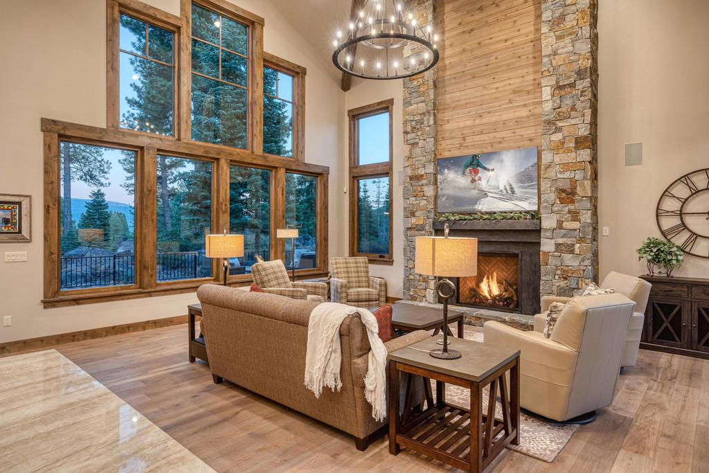 Gorgeous New-Build Home In Schaffers Mill Home - thumb 0