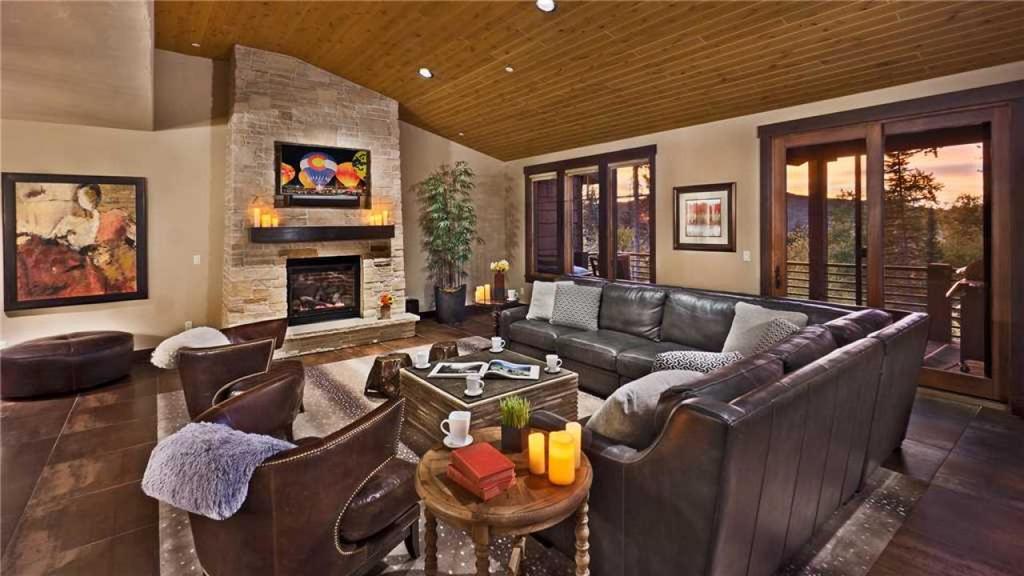 Granite Falls Chalet - thumb 0
