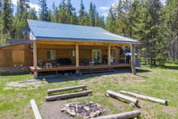 Grey Wolf Retreat by KABINO Accommodation Denver